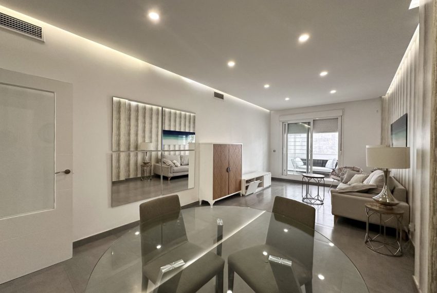 R5318848-Apartment-For-Sale-Nueva-Andalucia-Ground-Floor-Apartment-2-Beds-112-Built-5