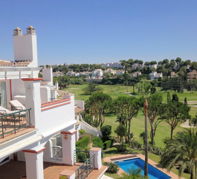 R5318863-Image 1-Penthouse - 2 Beds - 165 Built