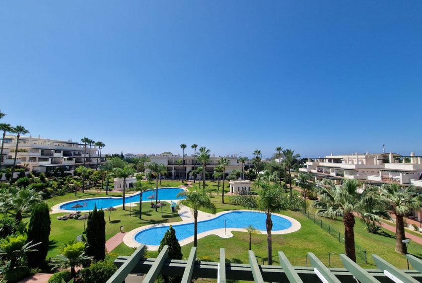 R5318962-Apartment-For-Sale-Nueva-Andalucia-Penthouse-2-Beds-100-Built-3