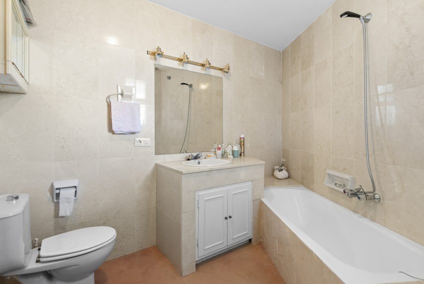 R5319040-Apartment-For-Sale-Guadalmina-Alta-Middle-Floor-Apartment-2-Beds-135-Built-10