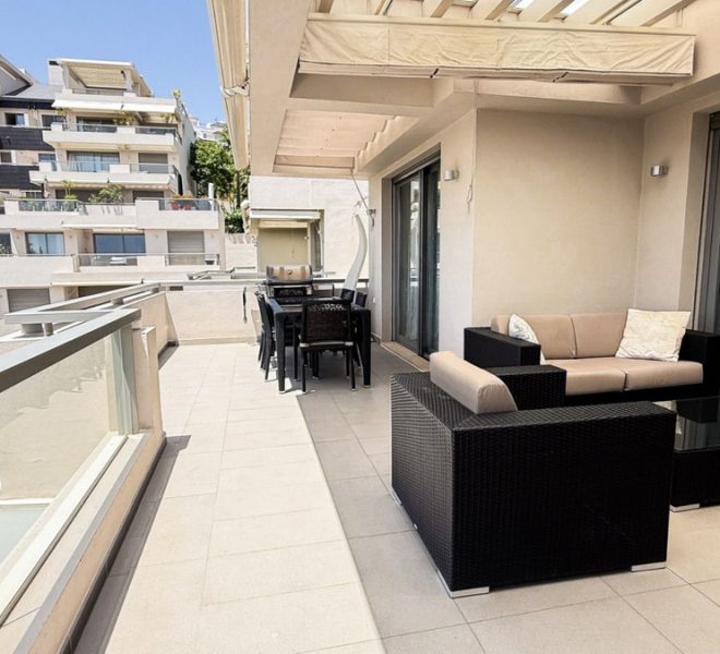 R5319913-Image 1-Middle Floor Apartment - 3 Beds - 113 Built