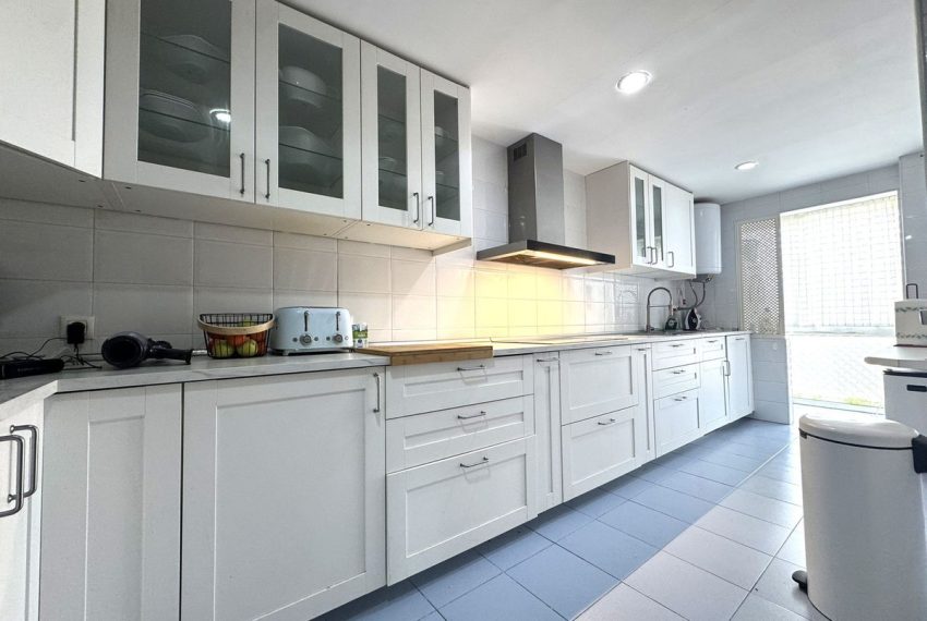 R5320042-Apartment-For-Sale-Nueva-Andalucia-Ground-Floor-Apartment-3-Beds-163-Built-3