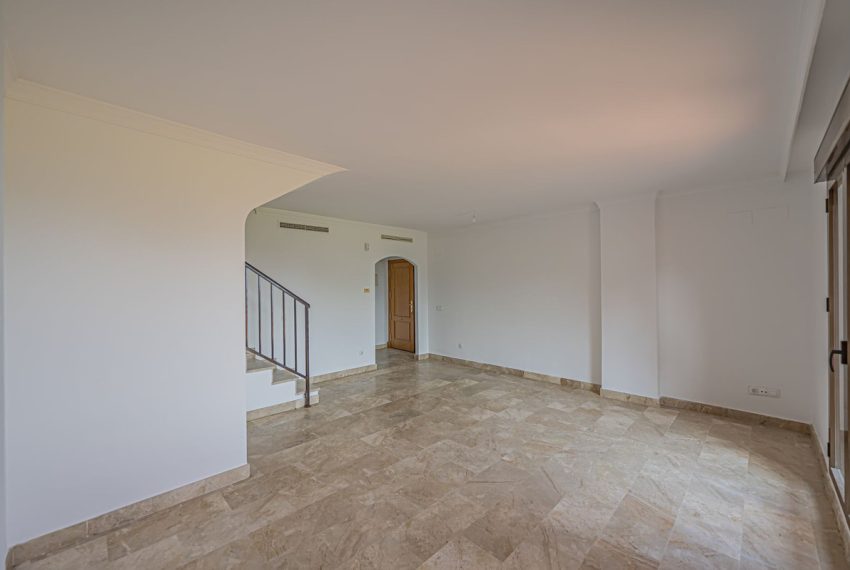 R5320087-Apartment-For-Sale-Estepona-Penthouse-3-Beds-104-Built-17