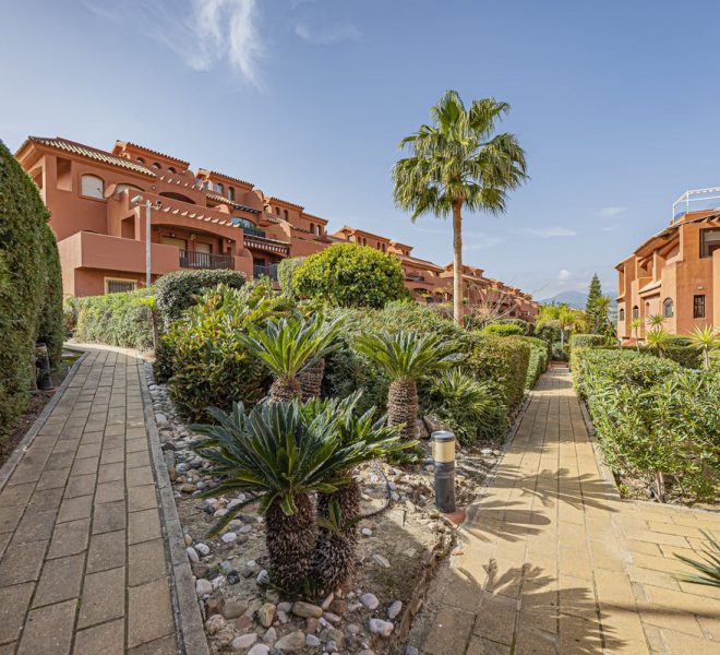 R5320087-Image 1-Penthouse - 3 Beds - 104 Built