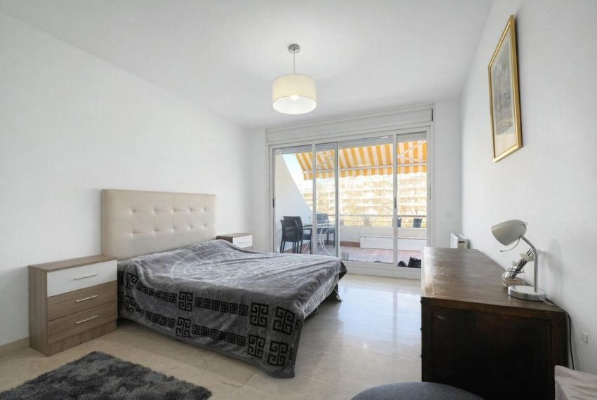 R5320768-Apartment-For-Sale-Guadalmina-Alta-Middle-Floor-Apartment-2-Beds-140-Built-3