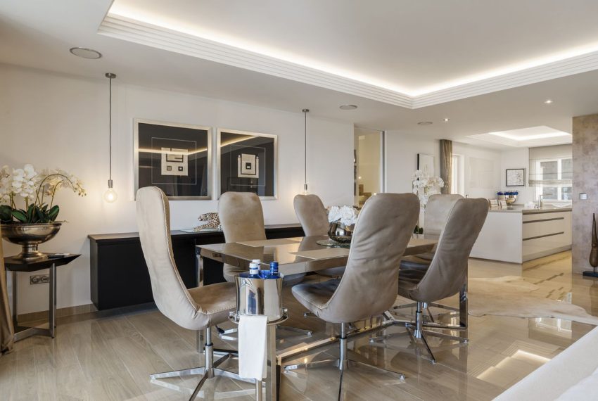 R5321089-Apartment-For-Sale-Los-Almendros-Penthouse-Duplex-4-Beds-350-Built-6