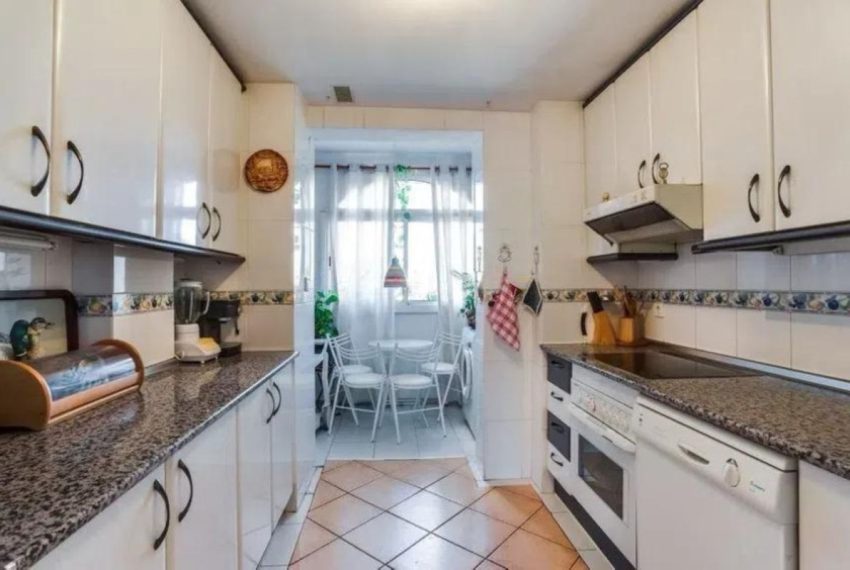 R5321119-Apartment-For-Sale-Marbella-Middle-Floor-Apartment-4-Beds-108-Built-3