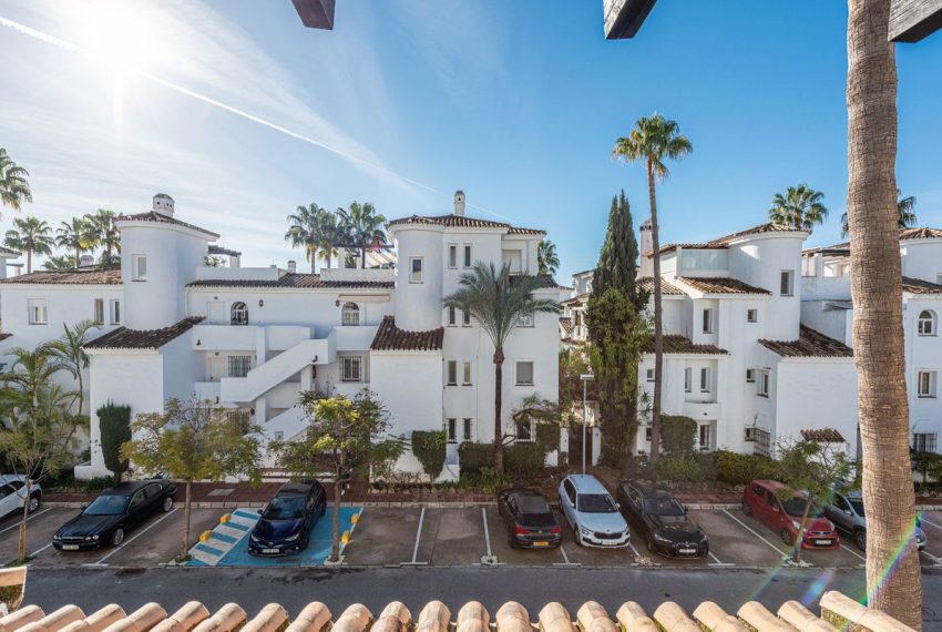 R5321596-Apartment-For-Sale-Nueva-Andalucia-Penthouse-Duplex-2-Beds-112-Built-19