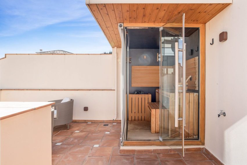 R5321797-Apartment-For-Sale-Benahavis-Penthouse-Duplex-4-Beds-350-Built-10