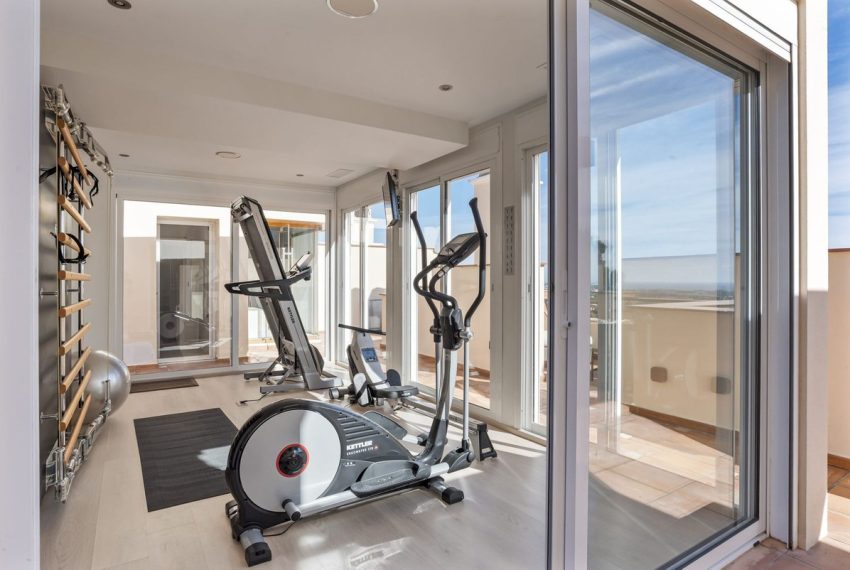 R5321797-Apartment-For-Sale-Benahavis-Penthouse-Duplex-4-Beds-350-Built-13