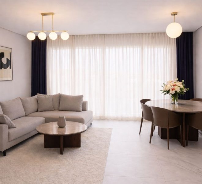 R5321923-Image 1-Middle Floor Apartment - 3 Beds - 107 Built