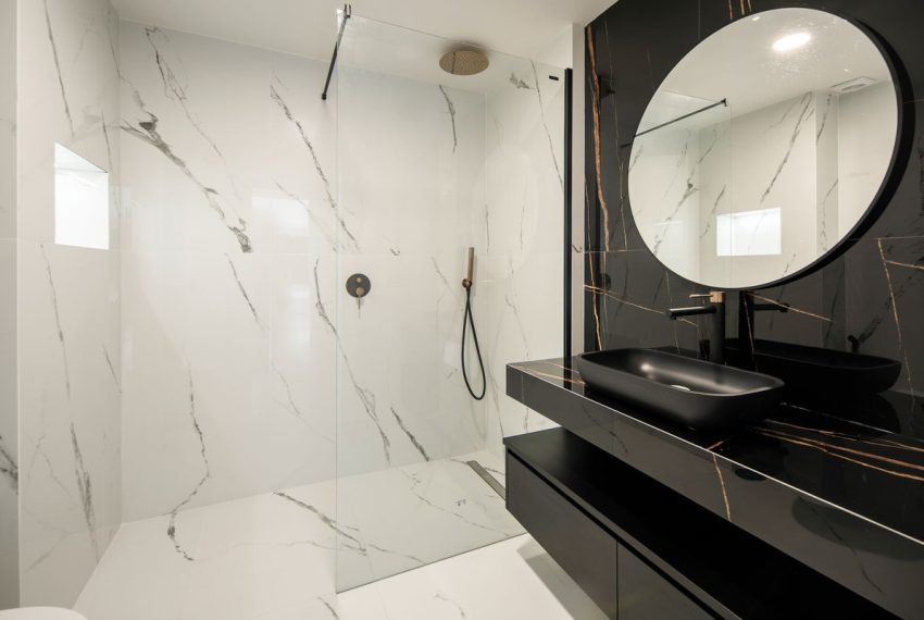 R5322253-Apartment-For-Sale-Nueva-Andalucia-Ground-Floor-Apartment-3-Beds-100-Built-11