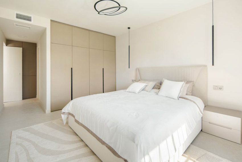 R5322253-Apartment-For-Sale-Nueva-Andalucia-Ground-Floor-Apartment-3-Beds-100-Built-13