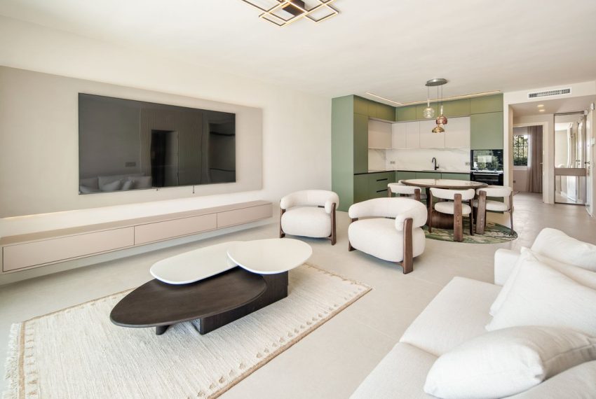 R5322253-Apartment-For-Sale-Nueva-Andalucia-Ground-Floor-Apartment-3-Beds-100-Built-17