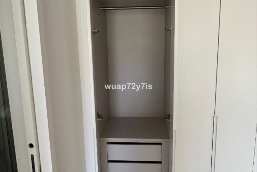 R5322535-Apartment-For-Sale-The-Golden-Mile-Middle-Floor-Apartment-2-Beds-193-Built-11