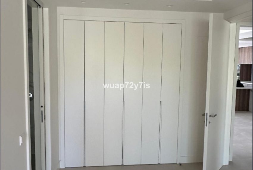 R5322535-Apartment-For-Sale-The-Golden-Mile-Middle-Floor-Apartment-2-Beds-193-Built-12