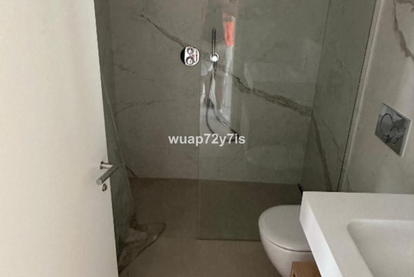 R5322535-Apartment-For-Sale-The-Golden-Mile-Middle-Floor-Apartment-2-Beds-193-Built-15