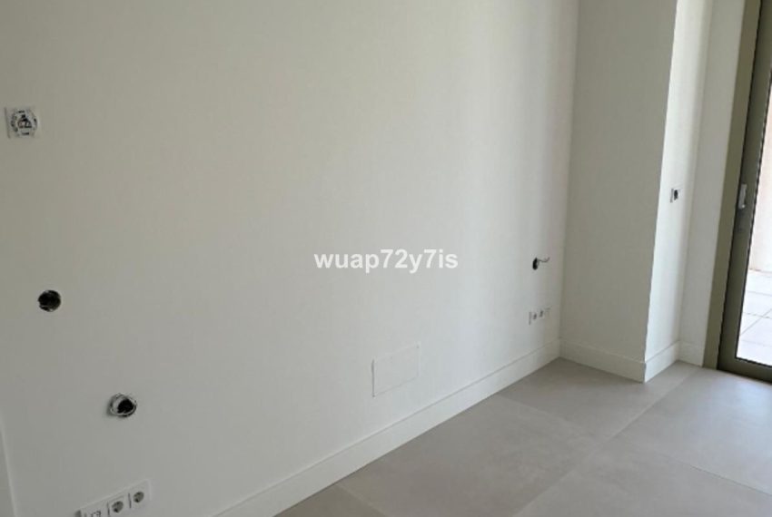 R5322535-Apartment-For-Sale-The-Golden-Mile-Middle-Floor-Apartment-2-Beds-193-Built-18