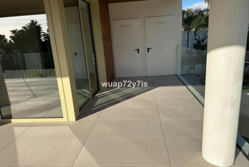 R5322535-Apartment-For-Sale-The-Golden-Mile-Middle-Floor-Apartment-2-Beds-193-Built-7