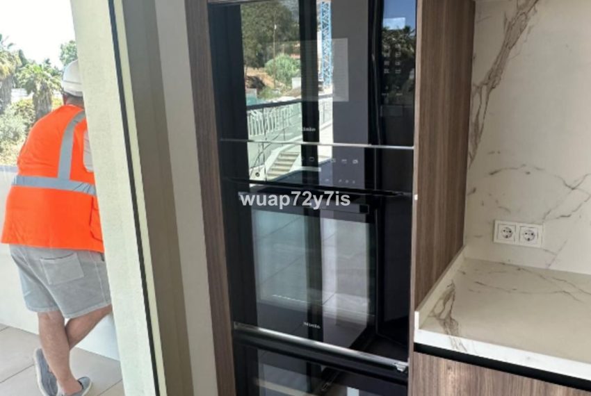 R5322535-Apartment-For-Sale-The-Golden-Mile-Middle-Floor-Apartment-2-Beds-193-Built-9