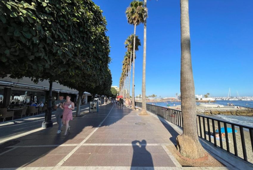 R5322541-Apartment-For-Sale-Marbella-Penthouse-5-Beds-215-Built-1