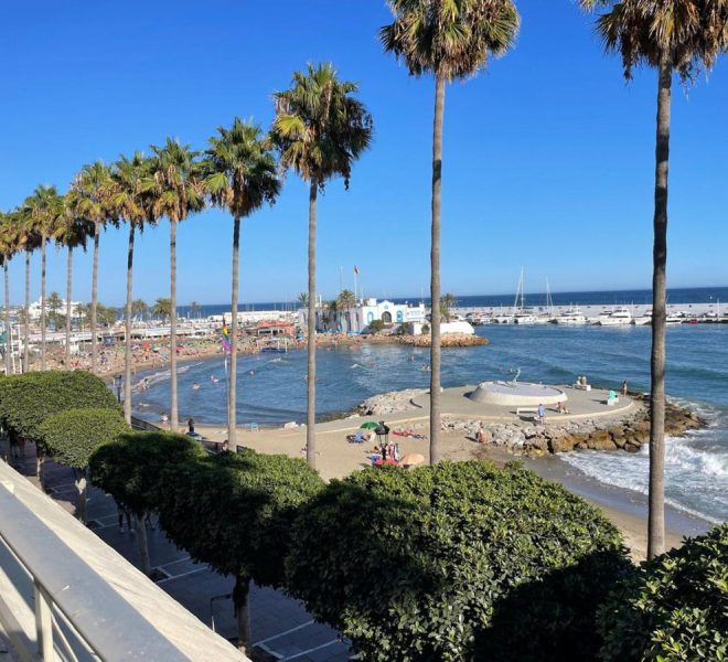 R5322541-Image 1-Penthouse - 5 Beds - 215 Built