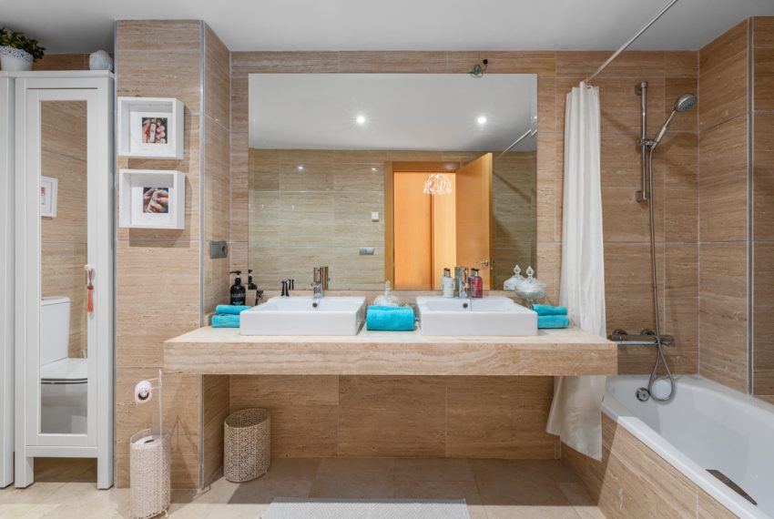 R5322742-Apartment-For-Sale-Benahavis-Penthouse-3-Beds-142-Built-10