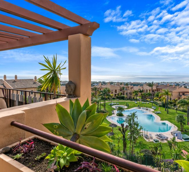 R5322742-Image 1-Penthouse - 3 Beds - 142 Built