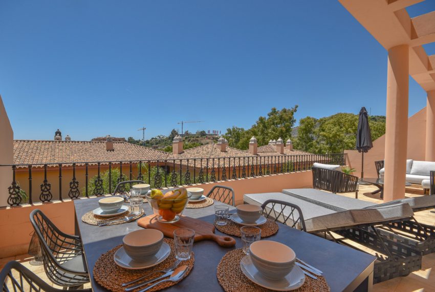 R5323030-Apartment-For-Sale-Nueva-Andalucia-Penthouse-Duplex-3-Beds-160-Built-2