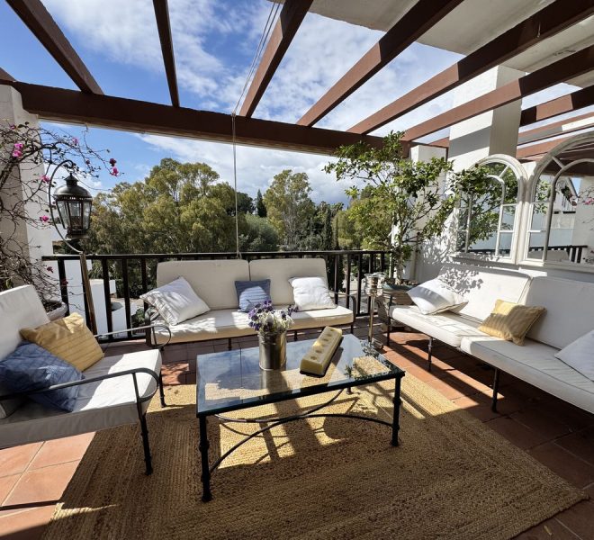 R5323120-Image 1-Middle Floor Apartment - 2 Beds - 92 Built