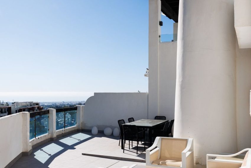 R5324335-Apartment-For-Sale-Benahavis-Middle-Floor-Apartment-2-Beds-111-Built-1