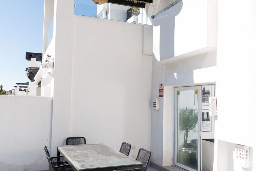 R5324335-Apartment-For-Sale-Benahavis-Middle-Floor-Apartment-2-Beds-111-Built-11