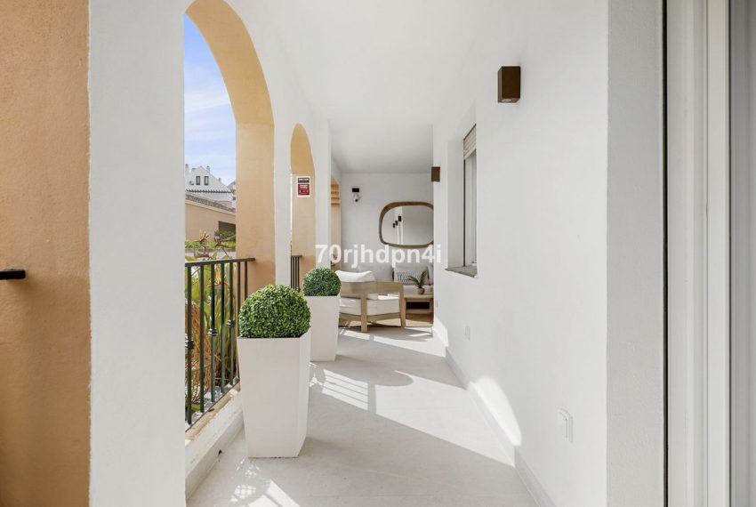 R5324554-Apartment-For-Sale-Nueva-Andalucia-Ground-Floor-Apartment-3-Beds-101-Built-12