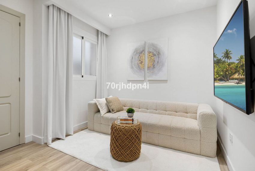 R5324554-Apartment-For-Sale-Nueva-Andalucia-Ground-Floor-Apartment-3-Beds-101-Built-14