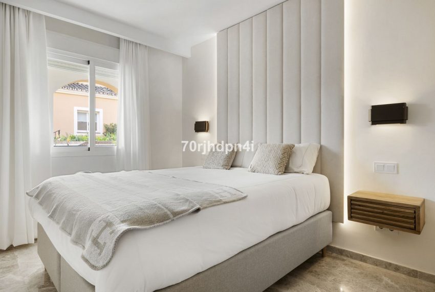 R5324554-Apartment-For-Sale-Nueva-Andalucia-Ground-Floor-Apartment-3-Beds-101-Built-4