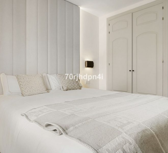 R5324554-Image 1-Ground Floor Apartment - 3 Beds - 101 Built