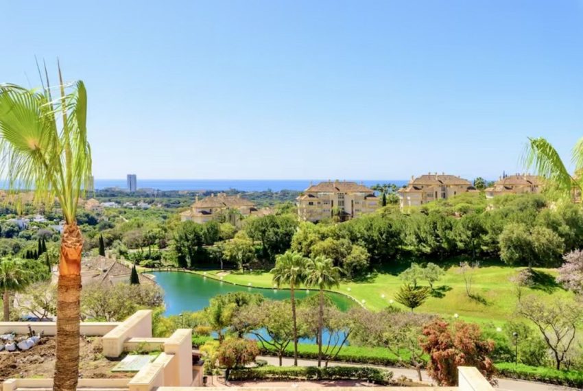 R5324641-Apartment-For-Sale-Elviria-Penthouse-3-Beds-157-Built-2