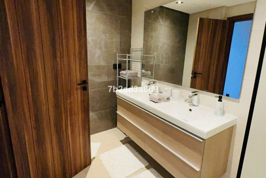 R5325298-Apartment-For-Sale-Nueva-Andalucia-Middle-Floor-Apartment-2-Beds-137-Built-8