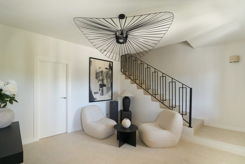 R5328550-House-For-Sale-Nueva-Andalucia-Townhouse-4-Beds-273-Built-16