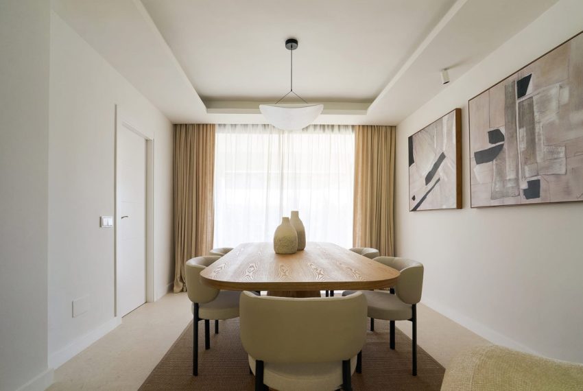 R5328550-House-For-Sale-Nueva-Andalucia-Townhouse-4-Beds-273-Built-18