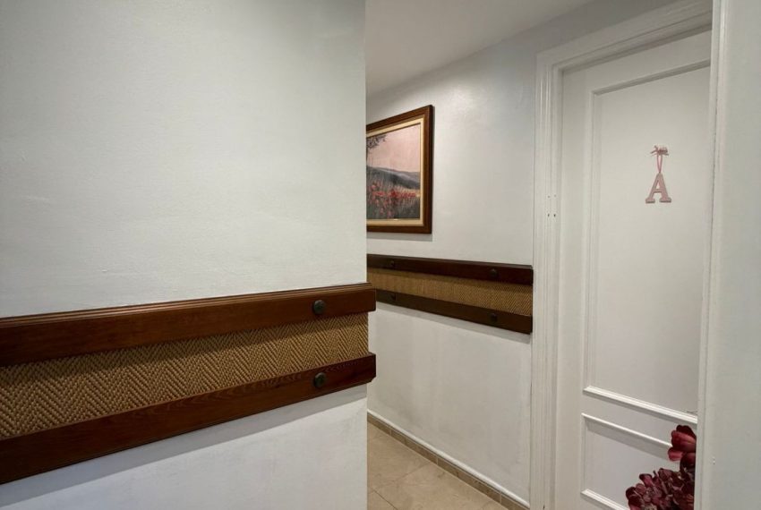 R5329558-Apartment-For-Sale-Estepona-Penthouse-4-Beds-190-Built-13