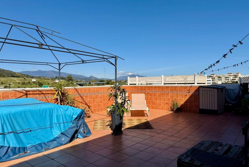 R5329558-Apartment-For-Sale-Estepona-Penthouse-4-Beds-190-Built-3