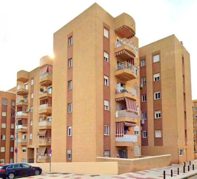 R5329558-Image 1-Penthouse - 4 Beds - 190 Built