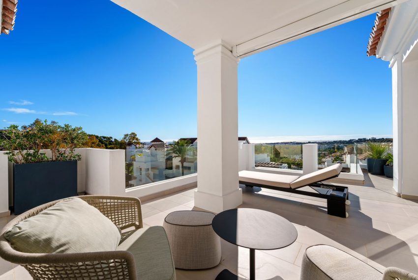 R5329693-House-For-Sale-Nueva-Andalucia-Detached-Villa-3-Beds-266-Built-17