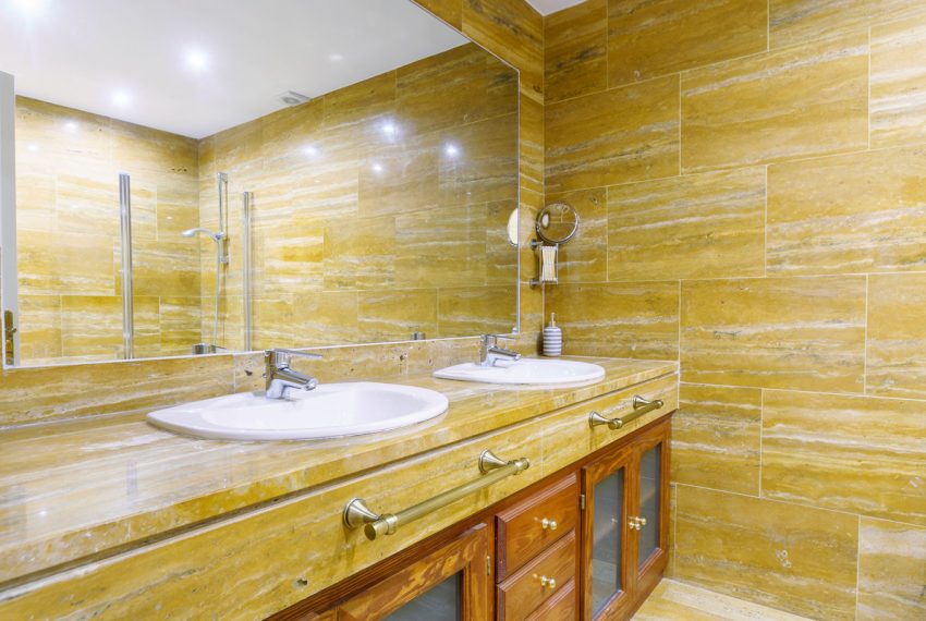 R5329996-Apartment-For-Sale-Puerto-Banus-Ground-Floor-Apartment-2-Beds-137-Built-13