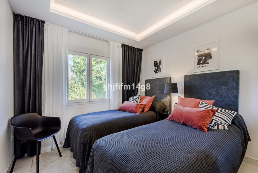 R5330041-Apartment-For-Sale-Nueva-Andalucia-Penthouse-3-Beds-150-Built-13