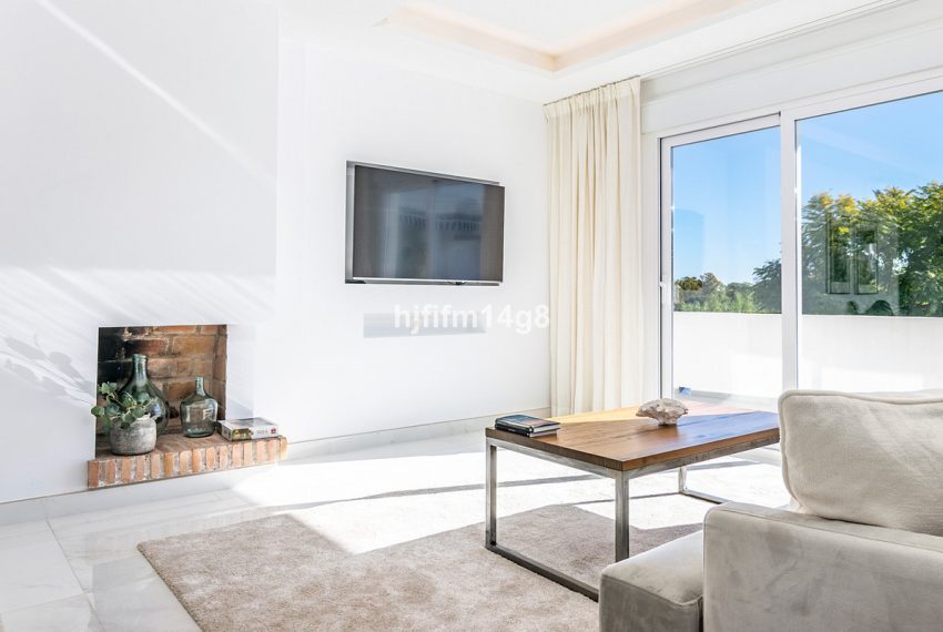 R5330041-Apartment-For-Sale-Nueva-Andalucia-Penthouse-3-Beds-150-Built-16