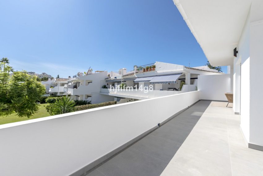 R5330041-Apartment-For-Sale-Nueva-Andalucia-Penthouse-3-Beds-150-Built-5