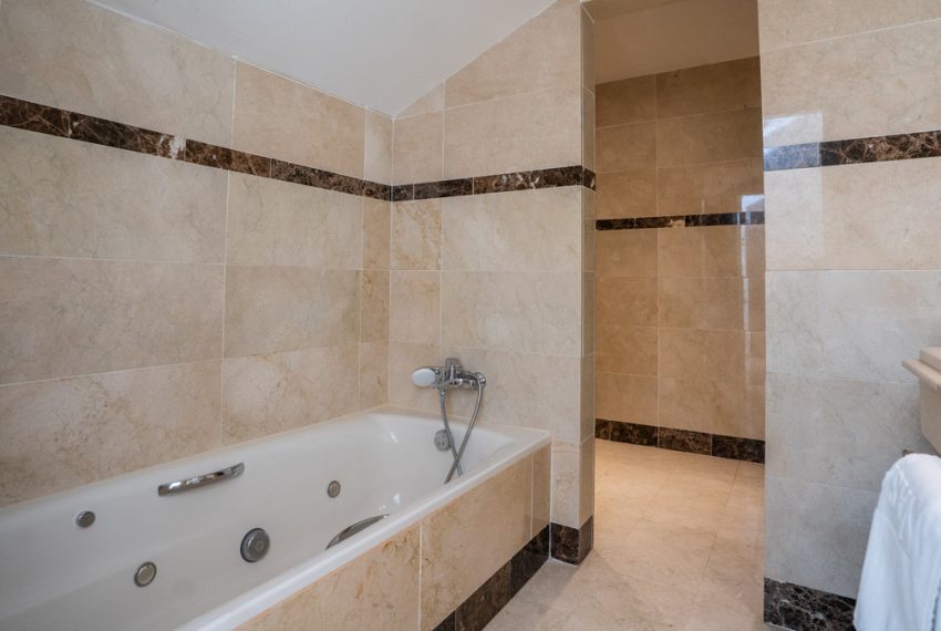 R5330047-Apartment-For-Sale-Puerto-Banus-Penthouse-2-Beds-200-Built-7