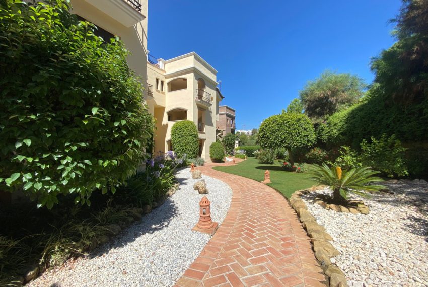 R5330092-Apartment-For-Sale-Los-Arqueros-Middle-Floor-Apartment-2-Beds-95-Built-10